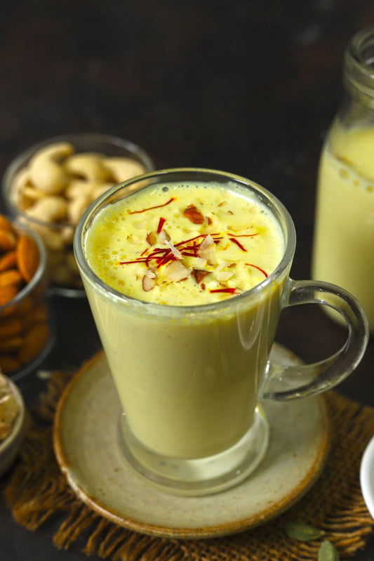 Coffee, Kesar Milk and Fried Food: 5 Pregnancy Food Myths, Sorted