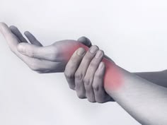 Why your hands go numb at night in pregnancy !